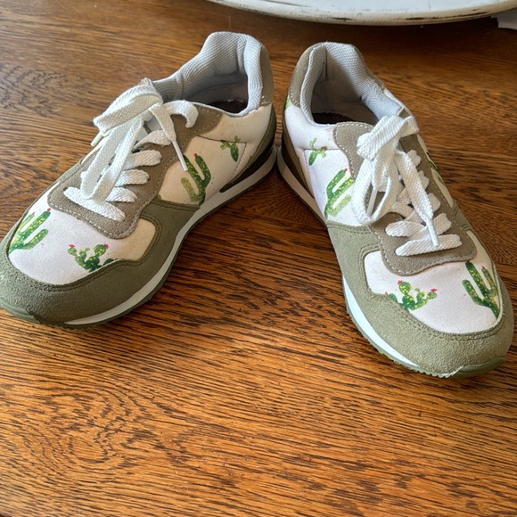 Inkkas Cactus Shoes Boho Women's sz 8 Prickly Jogger - Picture 6 of 8